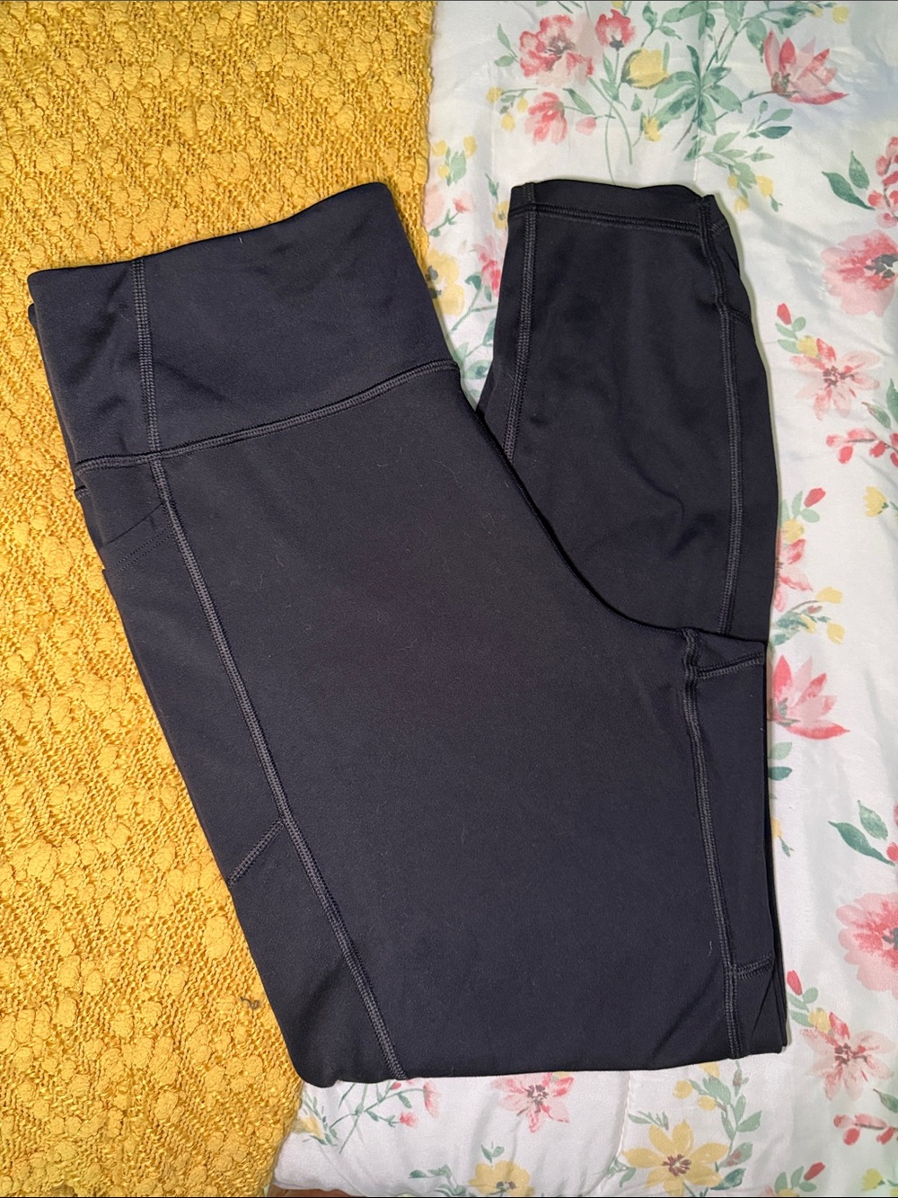 Victoria's Secret Black High-Waist Performance Leggings